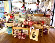 Christmas raffle 2025 merge-1